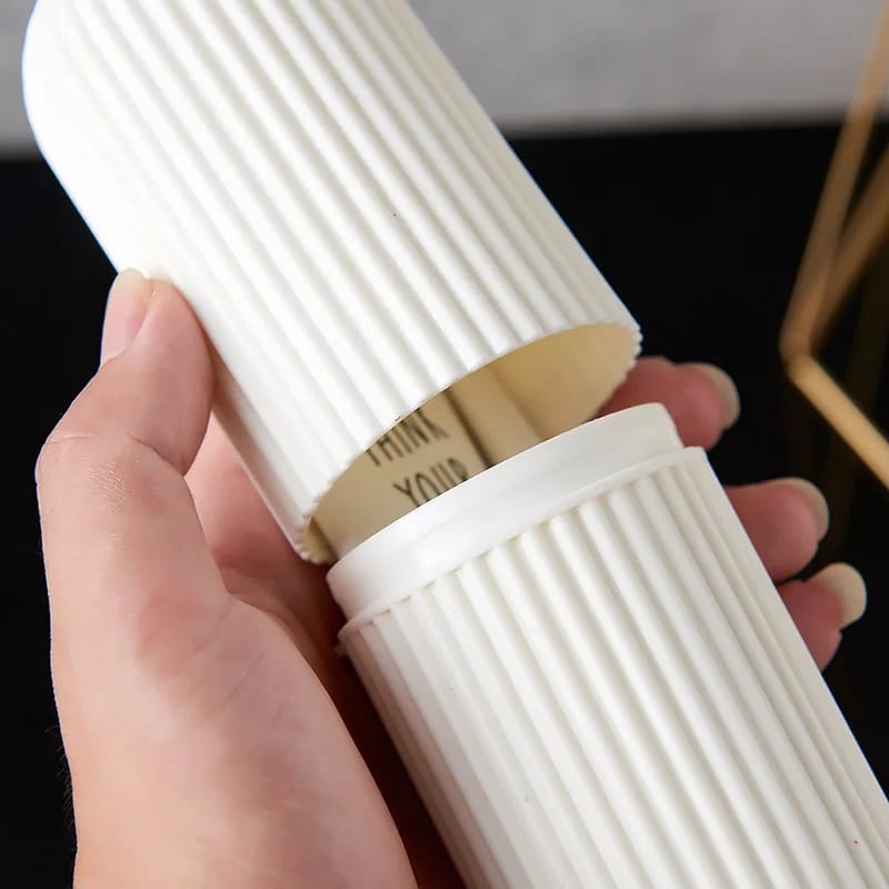Nordic Portable Toothbrush Storage Box  Big capacity high quality ABS
Size: 21*8cm.