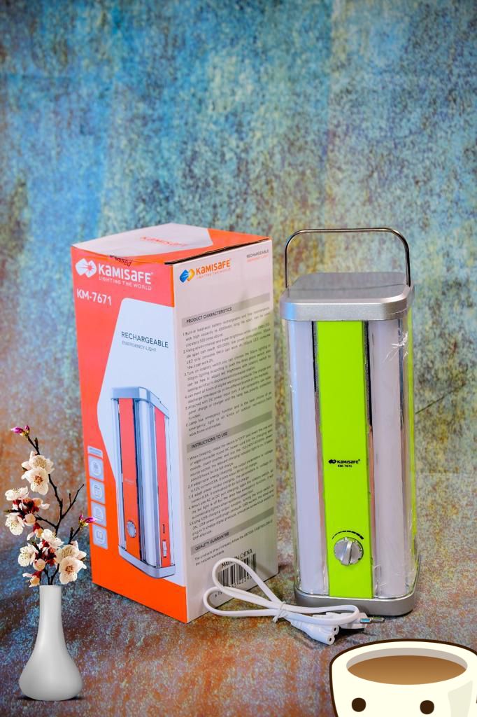 🥳🥸kamisafe Corner km 767Need an affordable rechargeable lighting solution for your home or business?This rechargeab lamp  has  4 tube lights (one on each of the four corners). Can light all four tog