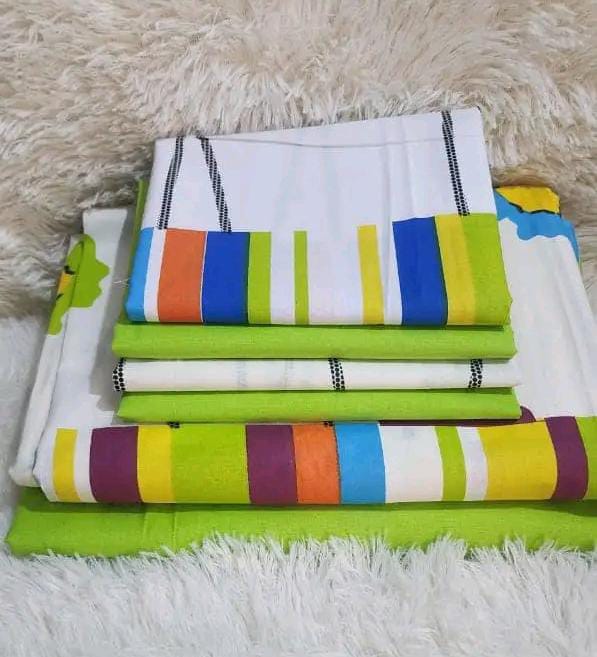 🔅🔅🔅Mix and match bedsheets 
✨2 pcs bedsheets 
✨4 pcs pillow cases 
▫️6x7
▪️ Cotton 

🍀Back in stock