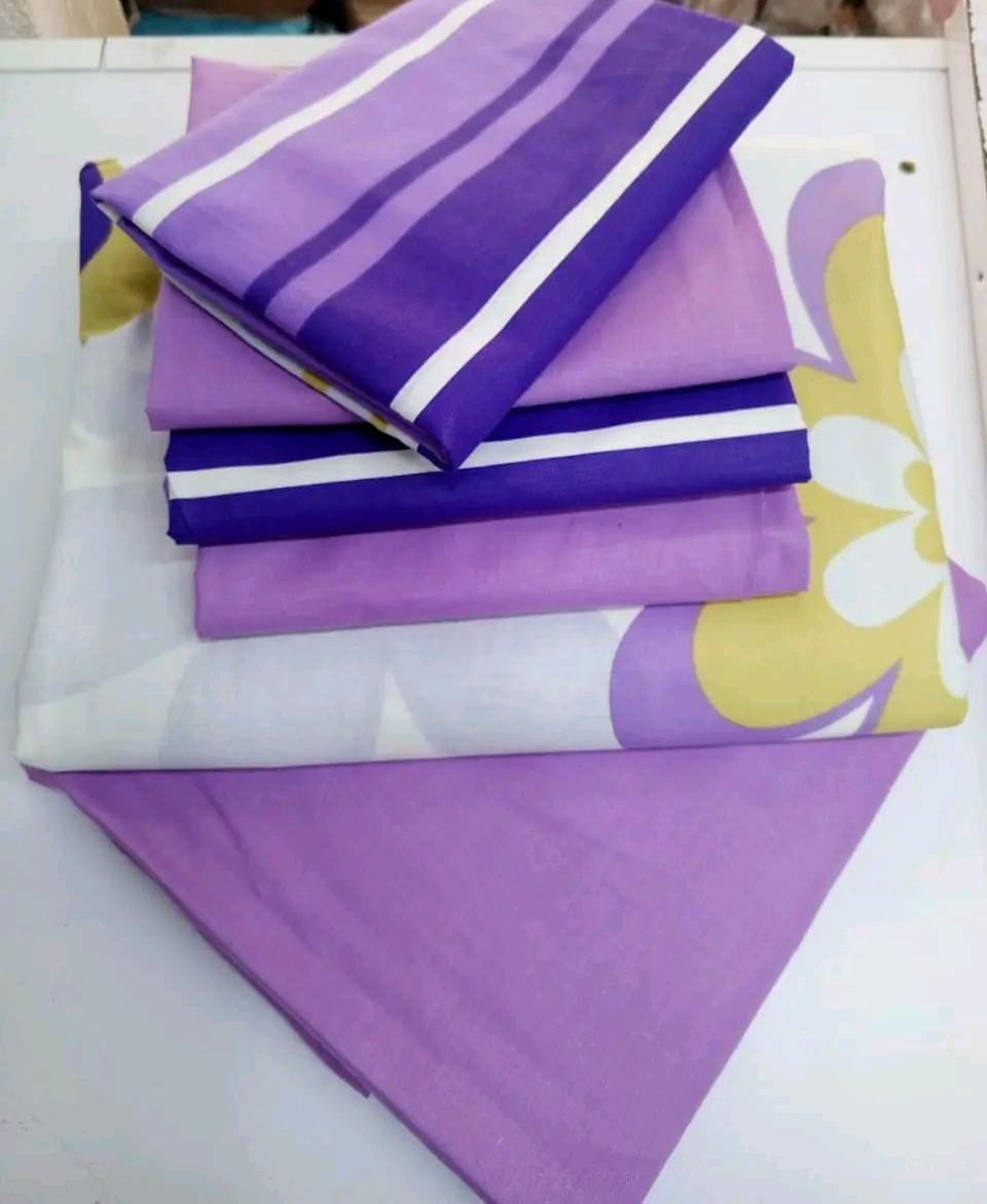 🔅🔅🔅Mix and match bedsheets 
✨2 pcs bedsheets 
✨4 pcs pillow cases 
▫️6x7
▪️ Cotton 

🍀Back in stock