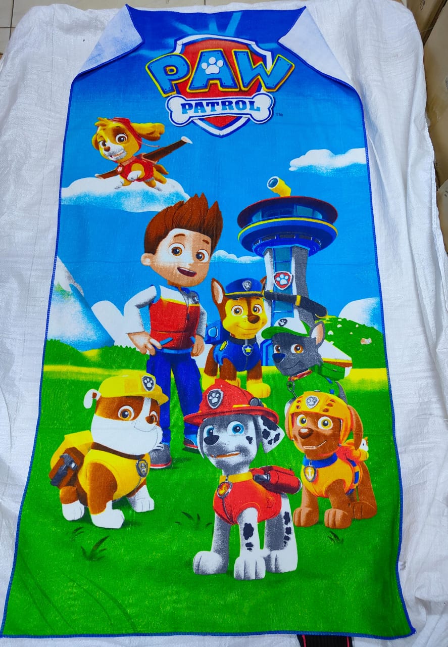 *Restocked‼️Cartoon Themed Towels*
 ▪️Size 70 cm * 140 cm
 ▪️ It's an amazing feeling to wrap your kid in a soft, absorbent, fluffy bath towel after a warm shower! Made of 100% cotton fabric, this tow