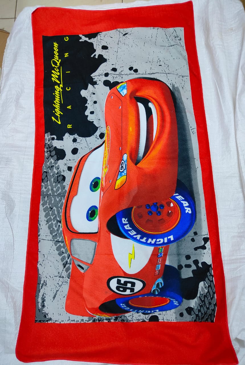 *Restocked‼️Cartoon Themed Towels*
 ▪️Size 70 cm * 140 cm
 ▪️ It's an amazing feeling to wrap your kid in a soft, absorbent, fluffy bath towel after a warm shower! Made of 100% cotton fabric, this tow