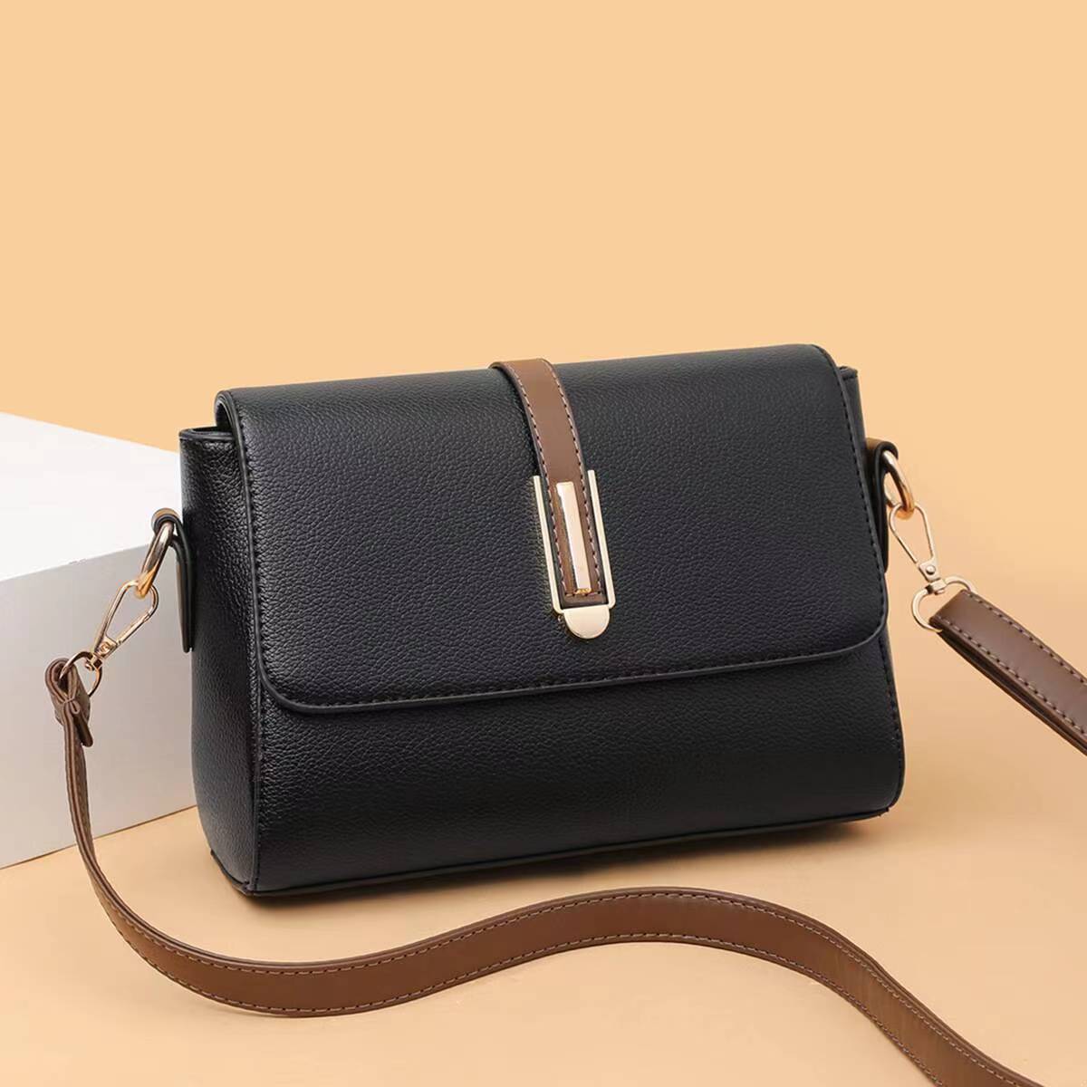 2024 new women's crossbody bag commuter single shoulder tofu bag small square bag cowhide bag women's real leather bag The Quality Of The Whole Network Is First