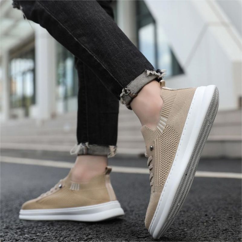 Mesh Breathable Soft Bottom Running Men's Thin Low-Top Flying Woven Slip-On Casual Sports Shoes