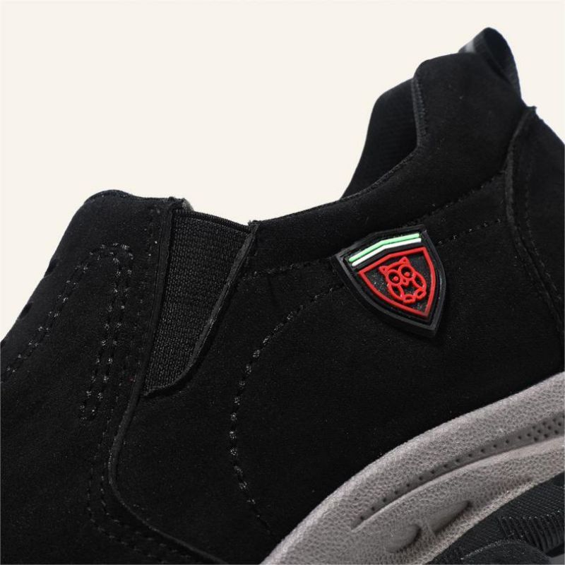 Men's Outdoor Breathable Light Walking Lazy Shoes Casual Slip-On Casual Sports Shoes Sneakers