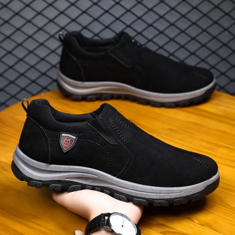 Men's Outdoor Breathable Light Walking Lazy Shoes Casual Slip-On Casual Sports Shoes Sneakers