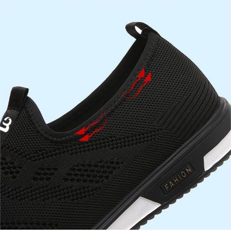 Men's Solid Color Slip-On Casual Mesh Flying Woven Breathable Wear-Resistant Low-Top Hollow Lazy Loafers