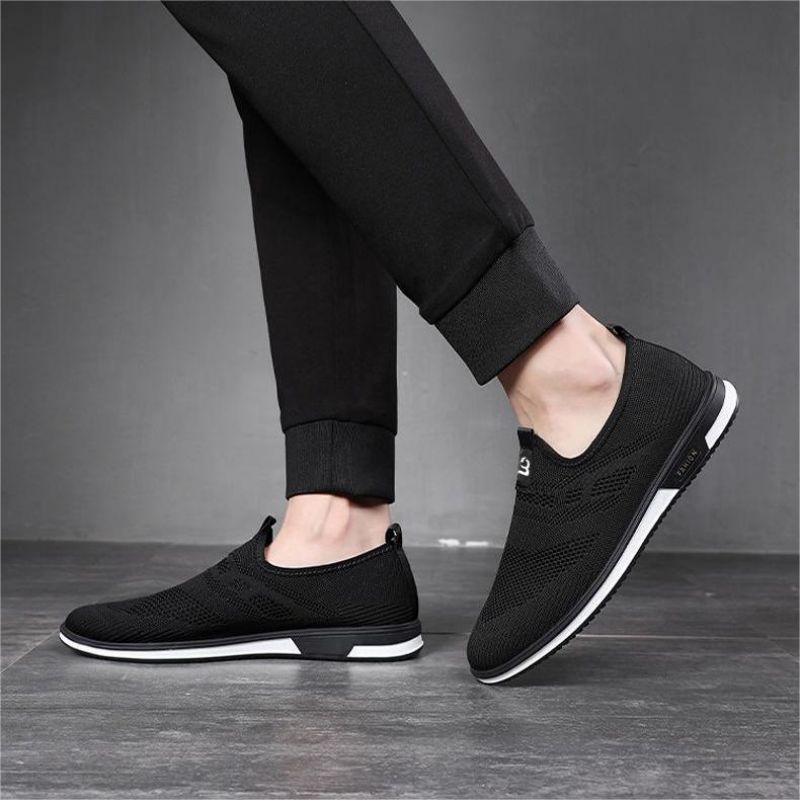 Men's Solid Color Slip-On Casual Mesh Flying Woven Breathable Wear-Resistant Low-Top Hollow Lazy Loafers