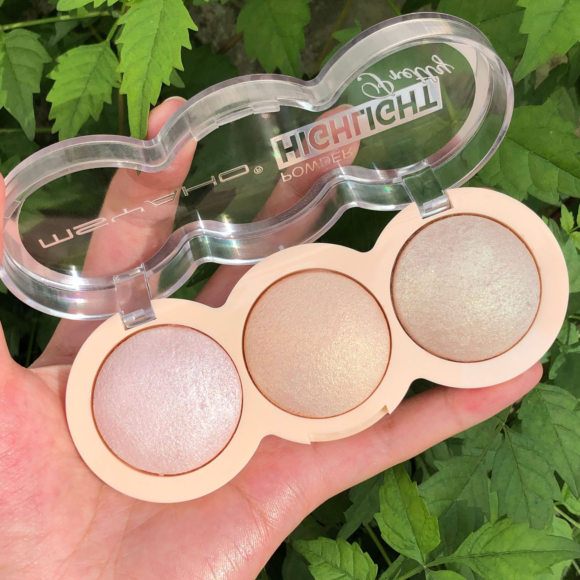3 Colors Highlighters Bronzer Pressed Powder Blusher Bronzer Pearl Contour Luminizers Eye shadow Brighten Refine