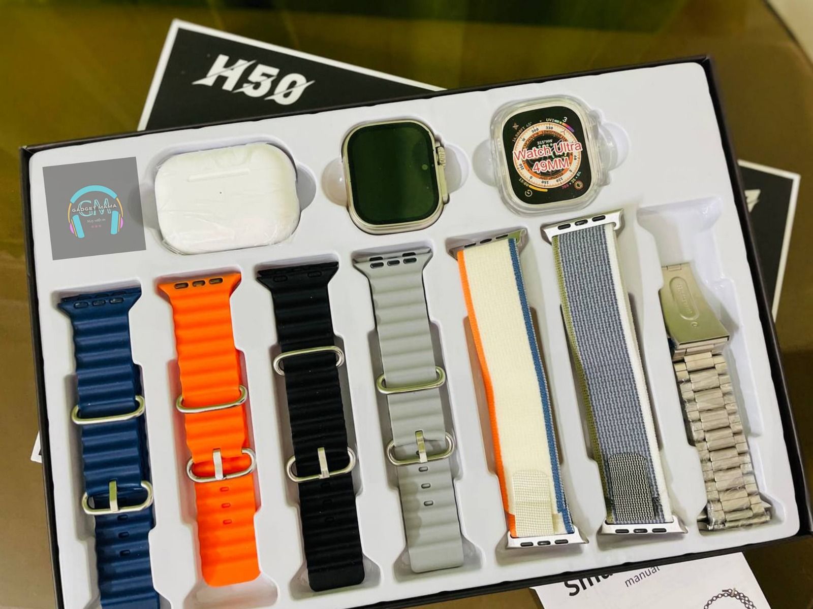 H50 Smart Watch / Ultra 7 In 1 Watch Straps +1 special cBluetooth Earphones / Watch cover