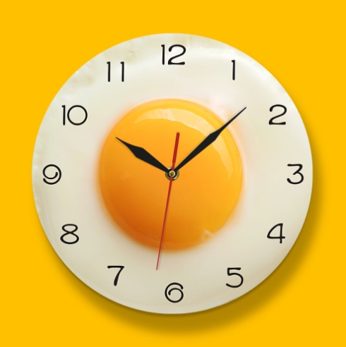 Sunny Side Up Fried Egg Kitchen Wall Clock 3D Flat Design Breakfast Food Wall Art Dining Room Interior Decor Silent Wall Watch