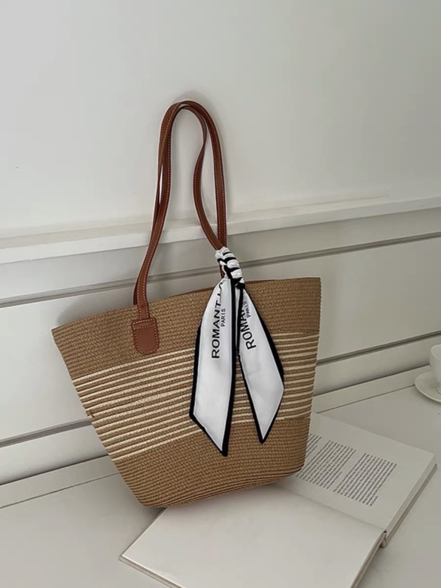 Selling Straw Woven Tote Bag 2024 New Free Shipping High Quality Sewing Thread Zipper Large Capacity Beach Party Shoulder Bag