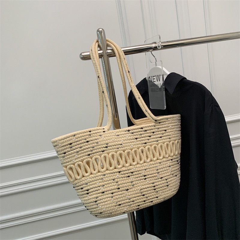 Straw Woven Bag Women's Summer Niche New Trendy Portable Beach Horizontal Square Tote Bag Large-capacity Woven Shoulder Bag