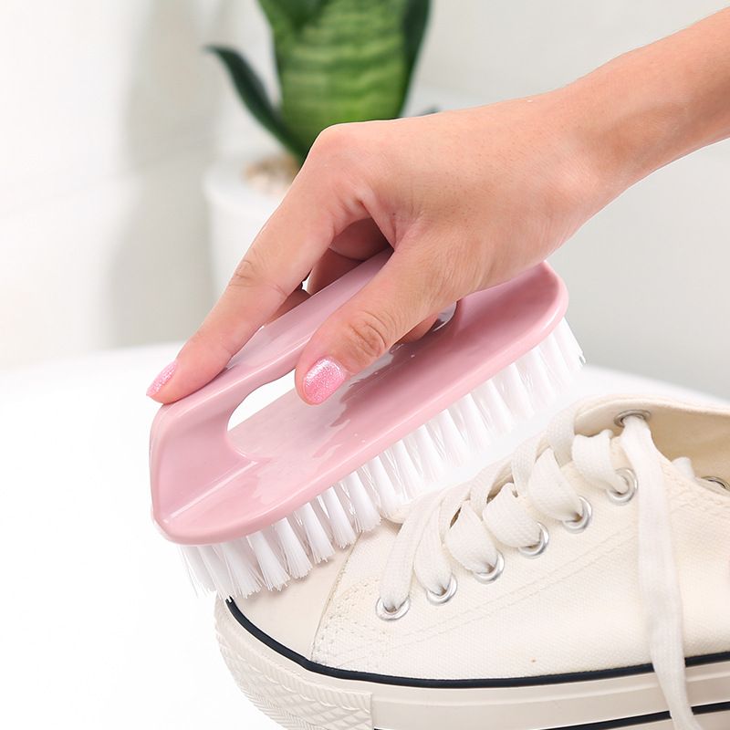 Plastic soft bristled small brush, laundry brush, household multifunctional household cleaning brush, clothes brush