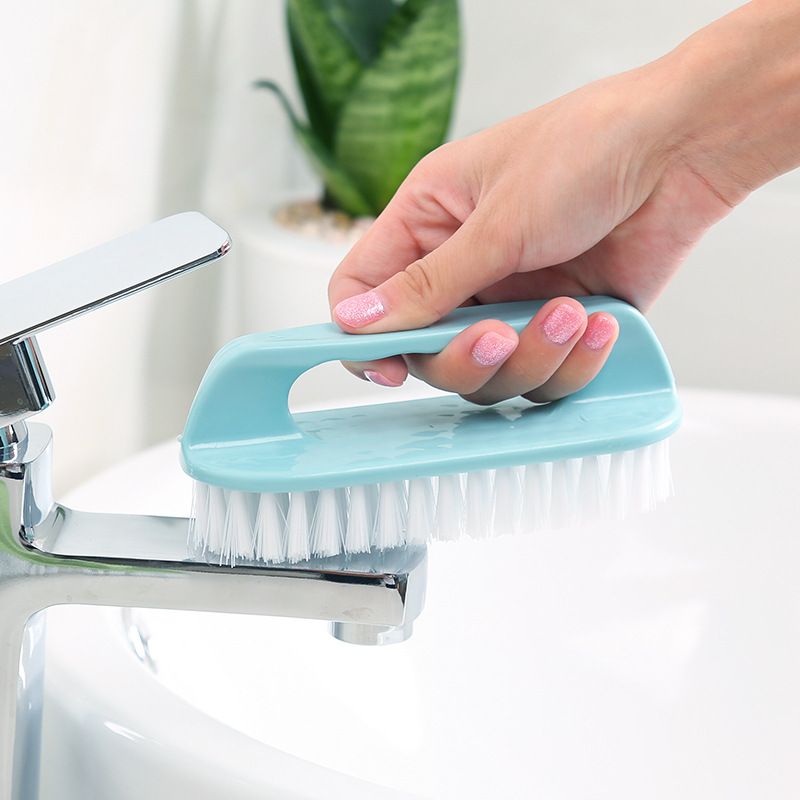Plastic soft bristled small brush, laundry brush, household multifunctional household cleaning brush, clothes brush