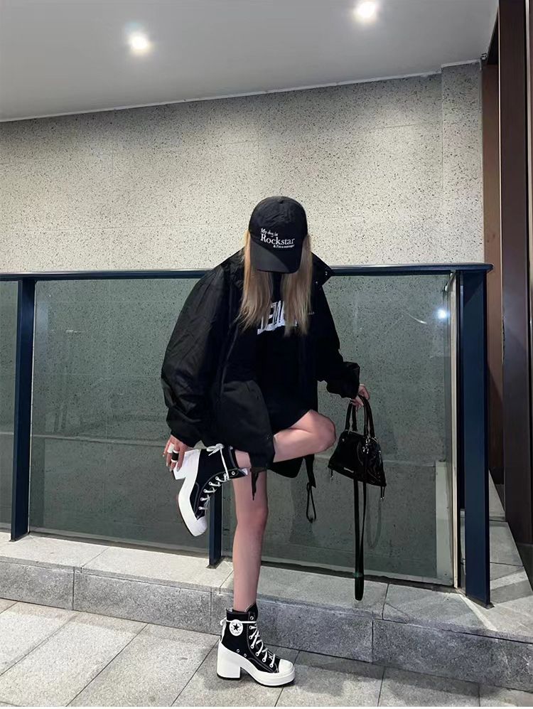 Retro high-heeled canvas shoes women's new round head lace up versatile height increase thick bottom high gang small white shoes