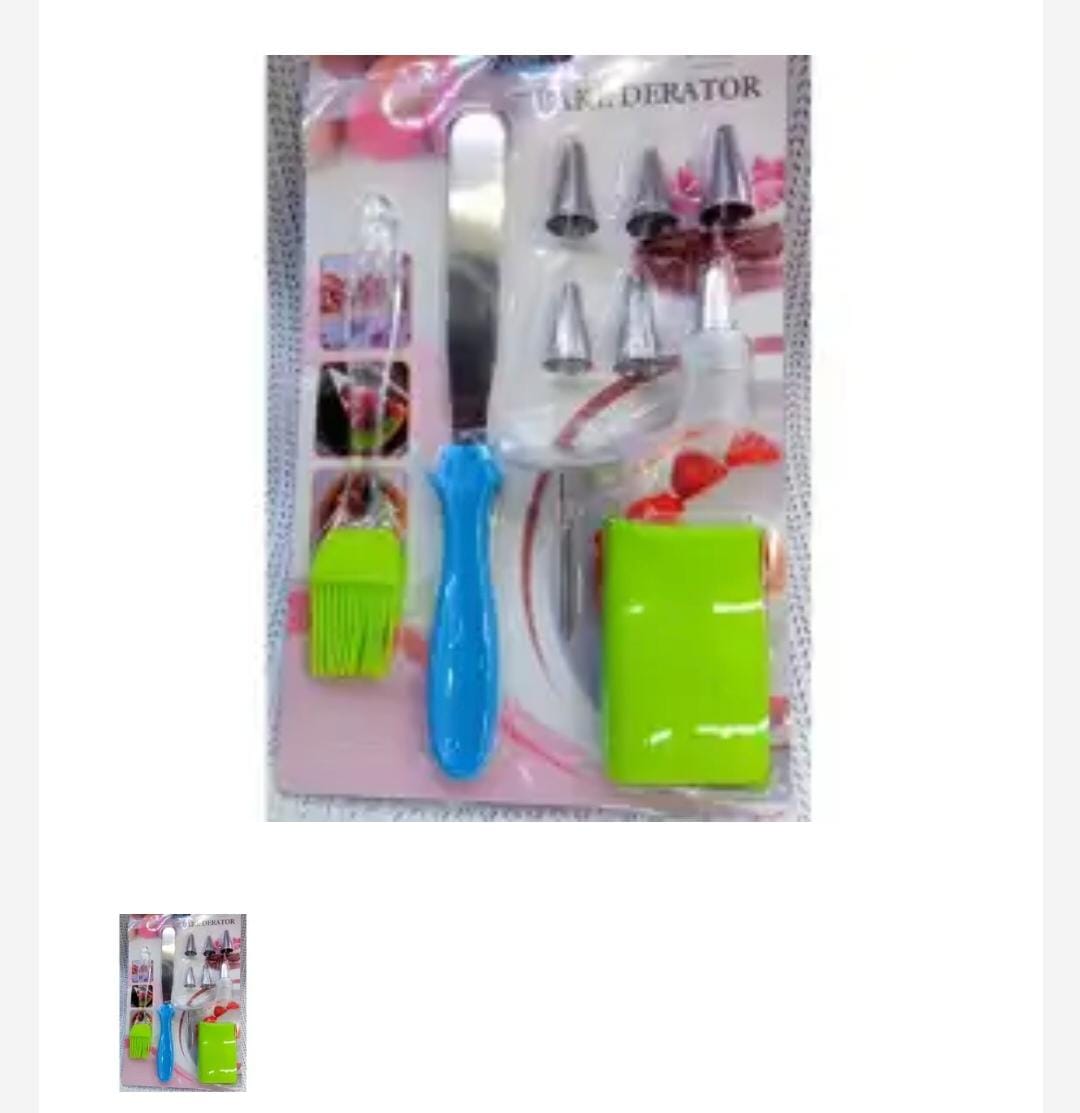 Cake decorating icing set