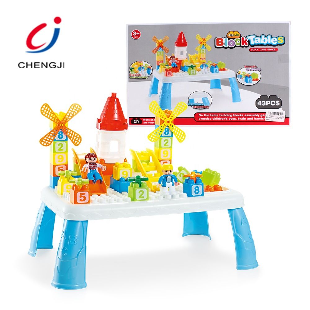 multifunctional blocks table It can be transformed into a drawing board table, allowing children to enjoy a multi-functional drawing method.2. Eay education puzzle: In the building block .
