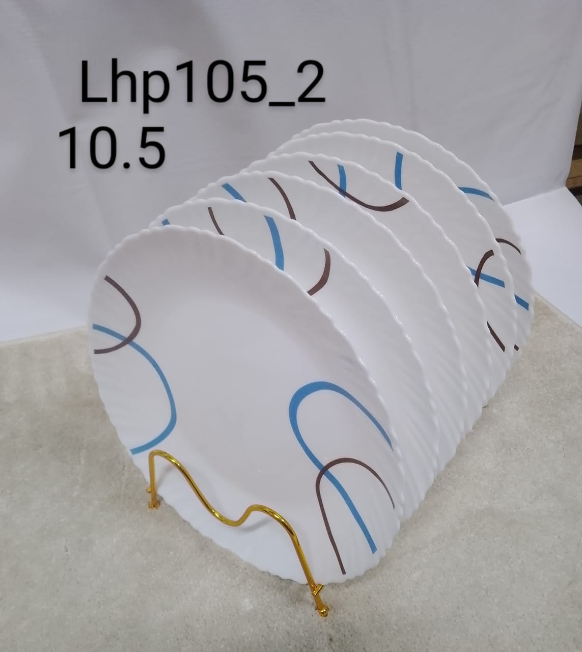 DINNER FLOWERED . Ceramic flowered kitchen dinner plates.set of 6pcs.