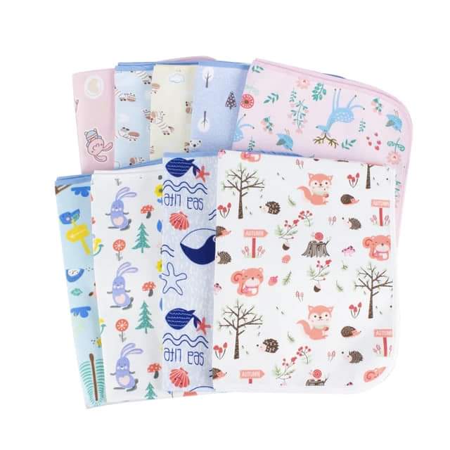 Mackintosh washable Macintosh Soft Portable Baby Mackintosh/Urine PadThe soft fabric of surface is strong absorbent and more breathable so that it can bring a more comfortable feelin