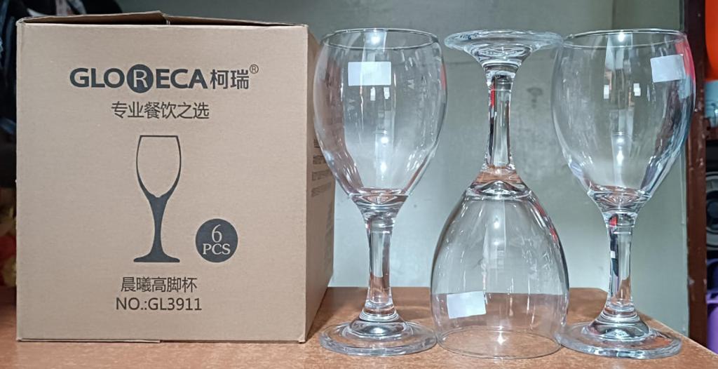 Wine glasses 6 pcsHigh QualityDrinkware type: Wine glassMaterial: GlassDishwasher safe