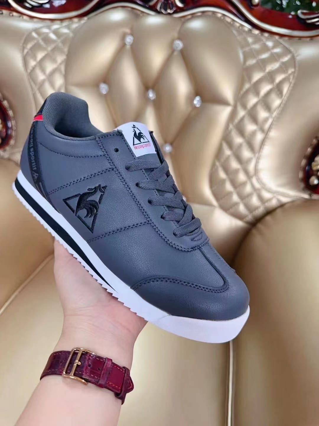 Men's Shoes Sneakers Casual Shoes Fashion Men's Shoes British Trend Board Shoes Breathable Sports Shoes Business Lace-up soft-Soled Student Single Shoes Sneakers