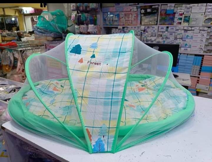 Affordable Forest Puffy Baby Nest {With removable net to be used as a co sleeper } 0-9 months