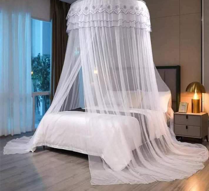 Round nets Big Round Mosquito Net  The protection is flexible and can be easily folded like an umbrella. This Hanging mosquito protection is portable and can be conveniently carried