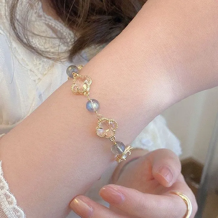 New Natural Grey Moonlight Stone Bracelet, Amethyst Clover Bracelet, Instagram Luxury and Unique Design Best Friend Handicraft Gift