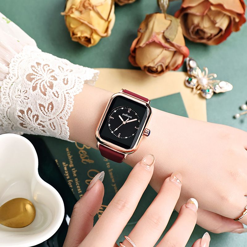 New popular artistic silicone quartz women's watch, fashionable luminous small square watch. Minimalist and atmospheric watch, a popular African style