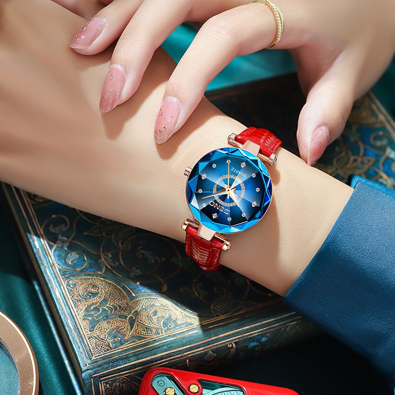 2024 Hot selling Ocean Heart Quartz Watch, niche diamond faced glass solid watch, steel belt women's waterproof watch, African hot selling item
