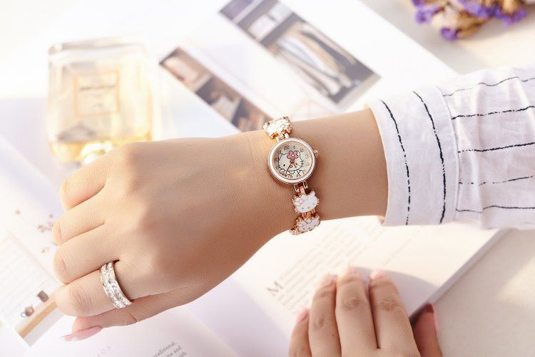 New KT Cat Watch, Popular African Fashion Cute Children's Bracelet Steel Band Watch, Student Quartz Watch, Simple and Elegant Watch
