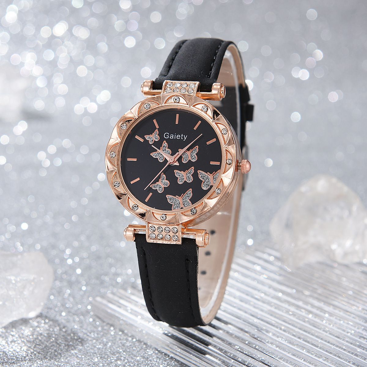 New style vibrating sound explosive ladies' watch, fashionable and personalized simple watch, butterfly digital quartz watch, belt watch set, watch gift box set