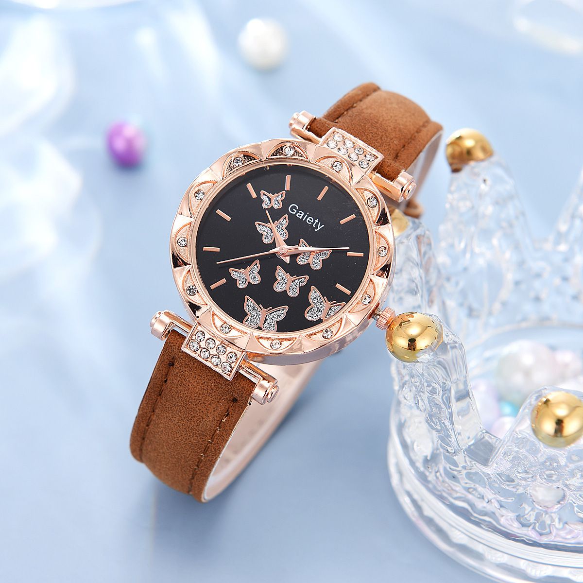 New style vibrating sound explosive ladies' watch, fashionable and personalized simple watch, butterfly digital quartz watch, belt watch set, watch gift box set