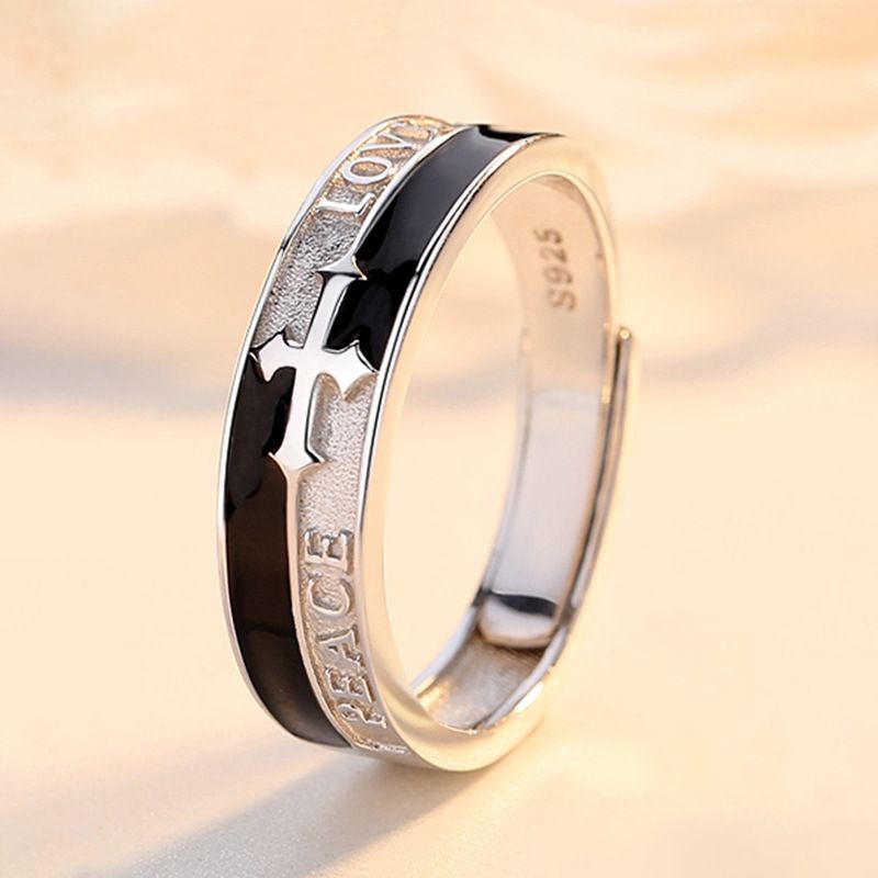 New Princess and Knight Couple Ring, a pair of men's and women's styles, featuring a luxurious and niche design, with a high-end feel and an adjustable opening ring