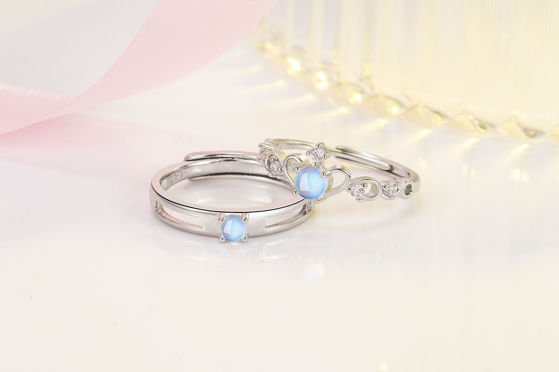 Moonlight Lover Couple Ring, One Pair for Men and Women, Trendy and Personalized Moonlight Stone, Crown Couple Ring, Adjustable Opening Ring