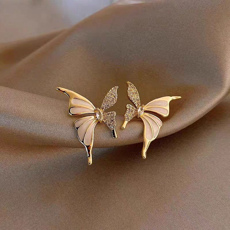 High end wheat ear long tassel earrings with two wearing silver needles, fashionable and personalized, light luxury design, revealing face, slim earrings for women