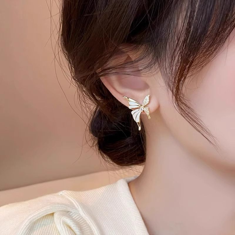 High end wheat ear long tassel earrings with two wearing silver needles, fashionable and personalized, light luxury design, revealing face, slim earrings for women