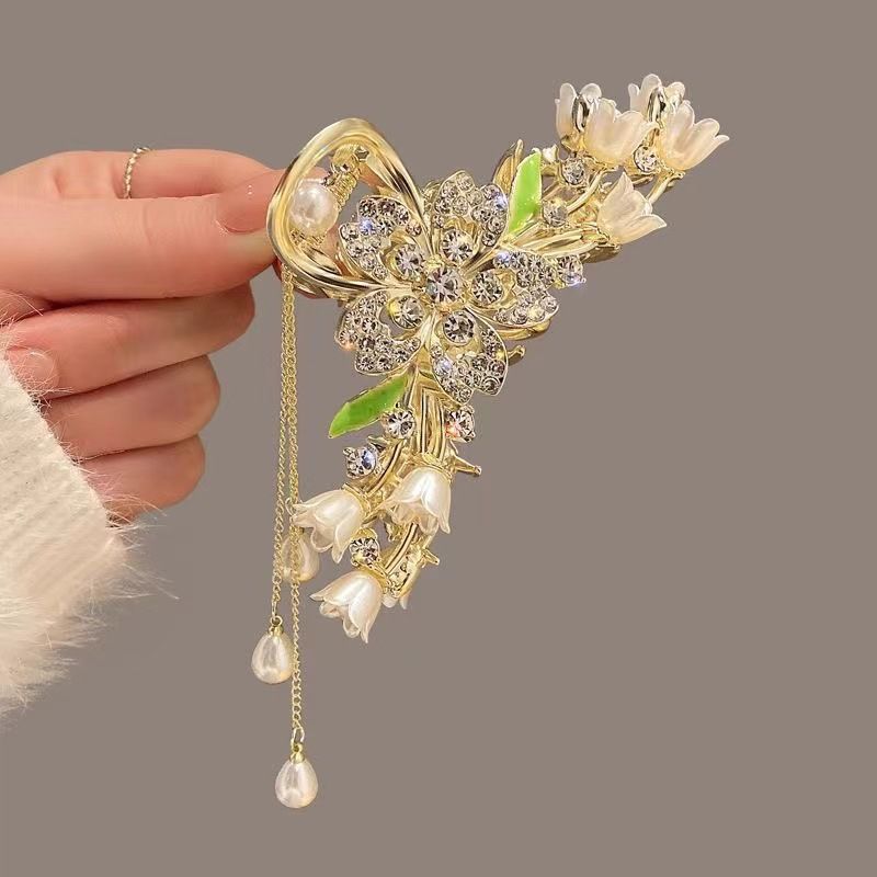New Linglan flower tassel curled hair clip hair accessory, antique style hair clip at the back of the head, summer flower shark clip for women's hair clip, fashionable and elegant