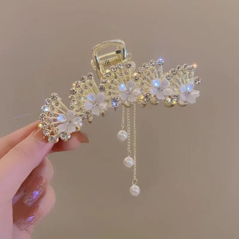 New Linglan flower tassel curled hair clip hair accessory, antique style hair clip at the back of the head, summer flower shark clip for women's hair clip, fashionable and elegant