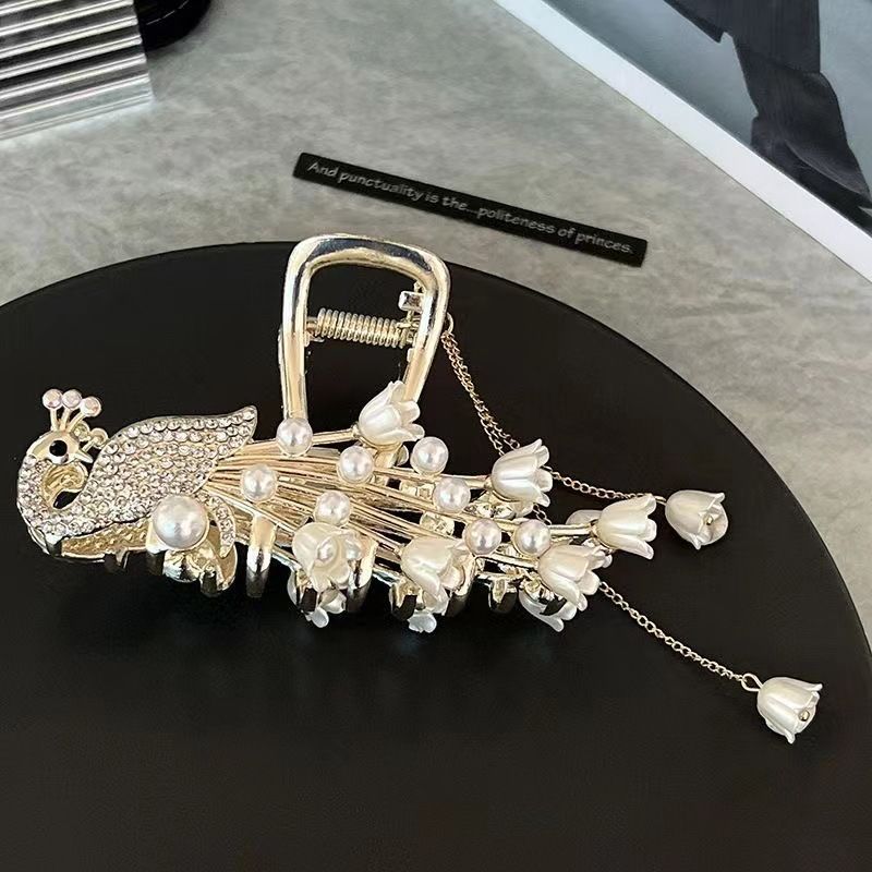 New Linglan flower tassel curled hair clip hair accessory, antique style hair clip at the back of the head, summer flower shark clip for women's hair clip, fashionable and elegant