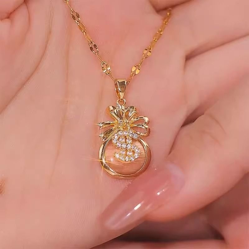 New Light Luxury Fashion Versatile Cat Eye Stone Lucky Bag Necklace, Transport Money Bag Pendant with High Grade Feeling Collar Chain, Internet Red Neckchain for Women, Simple and Elegant, Fashionable
