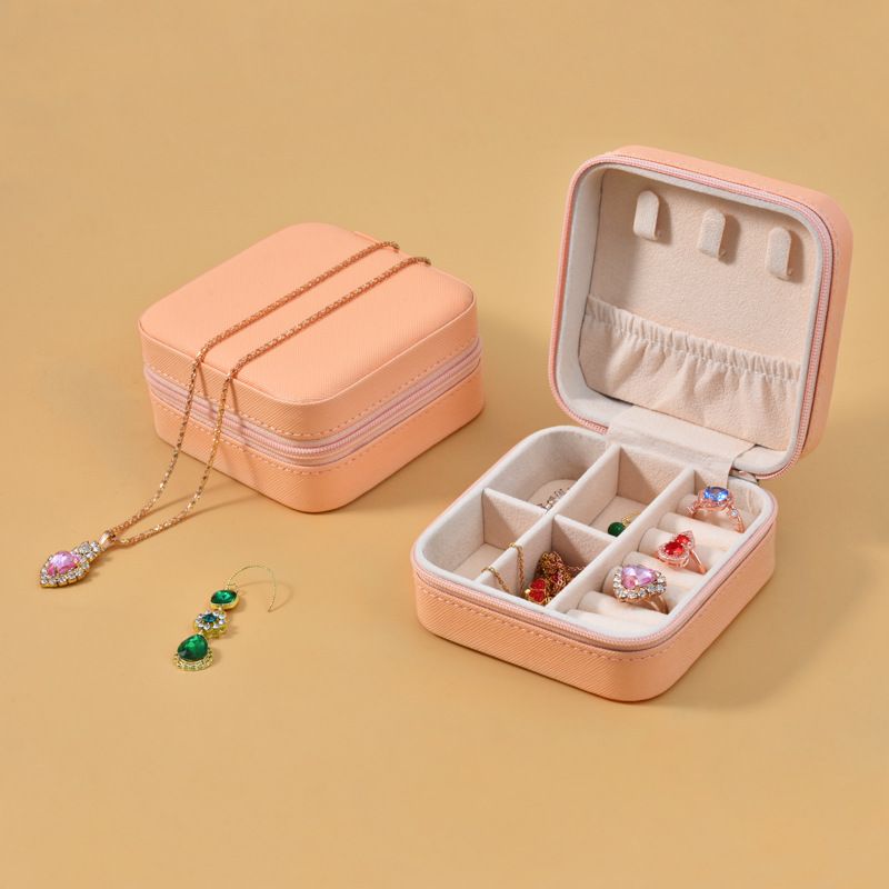 New portable jewelry box, fashionable princess travel jewelry bag, earring ring small storage box, cute solid color, practical and dirt resistant, large space storage box