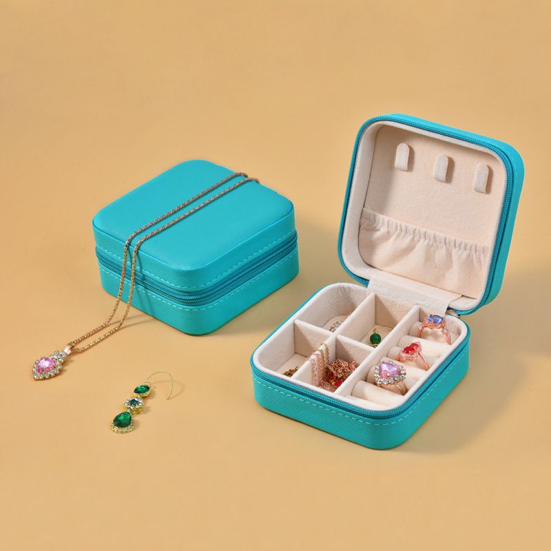 New portable jewelry box, fashionable princess travel jewelry bag, earring ring small storage box, cute solid color, practical and dirt resistant, large space storage box