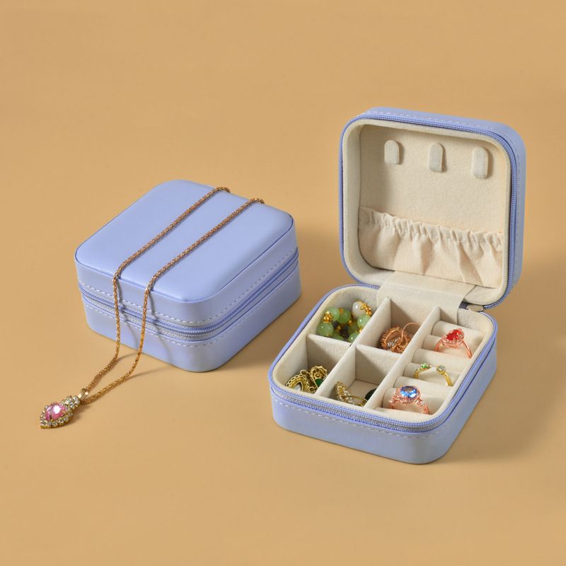 New portable jewelry box, fashionable princess travel jewelry bag, earring ring small storage box, cute solid color, practical and dirt resistant, large space storage box
