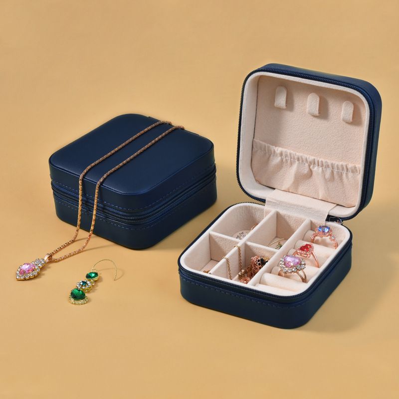New portable jewelry box, fashionable princess travel jewelry bag, earring ring small storage box, cute solid color, practical and dirt resistant, large space storage box