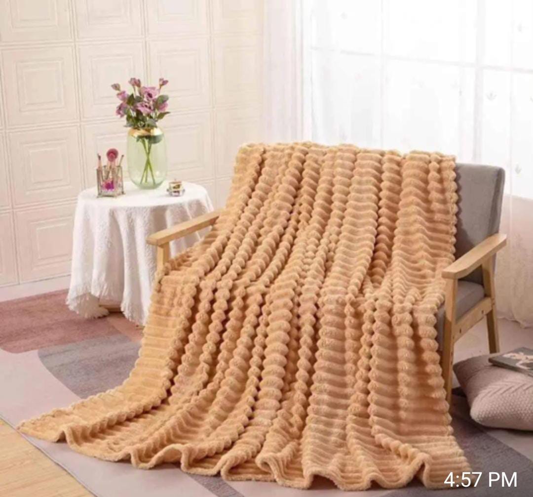 Piece Fleece . The duvet is soft, durable and luxurious to touch. With this you will have a very peaceful sleep. Together with one bed sheet and  two pillowcases, this design will suit