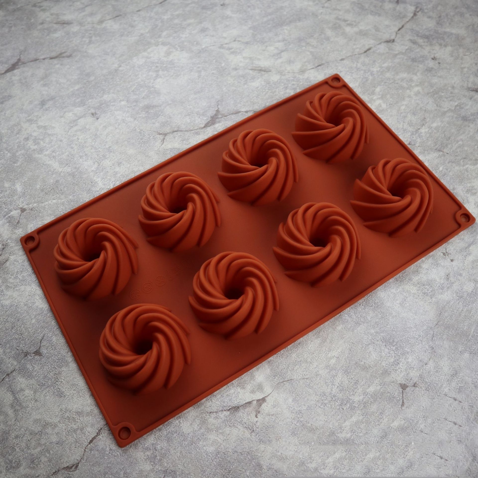 DIY Baking Mold 8 Connect  Swirl Silicone Cake Mold DIY Madeleine Cookie Mousse Mold