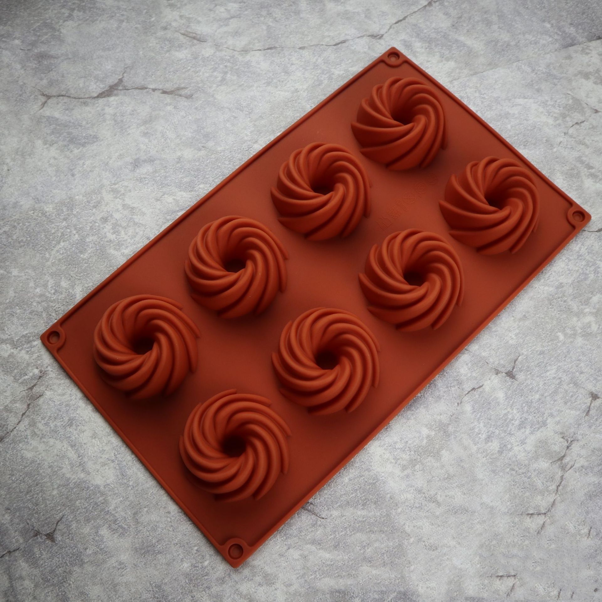 DIY Baking Mold 8 Connect  Swirl Silicone Cake Mold DIY Madeleine Cookie Mousse Mold
