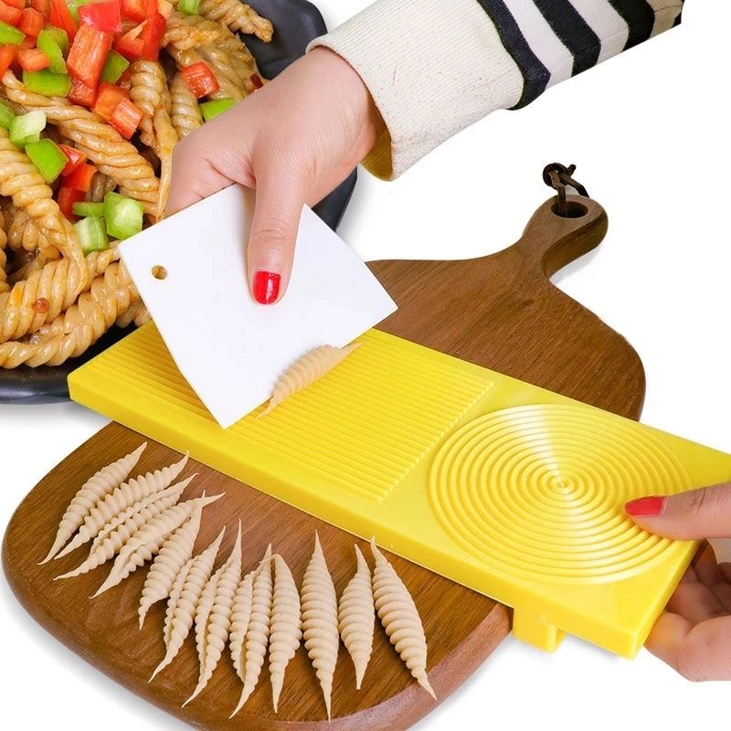 Multipurpose pasta tools DIY pasta and pasta machine Pasta and pasta making plate molds Kitchen gadgets